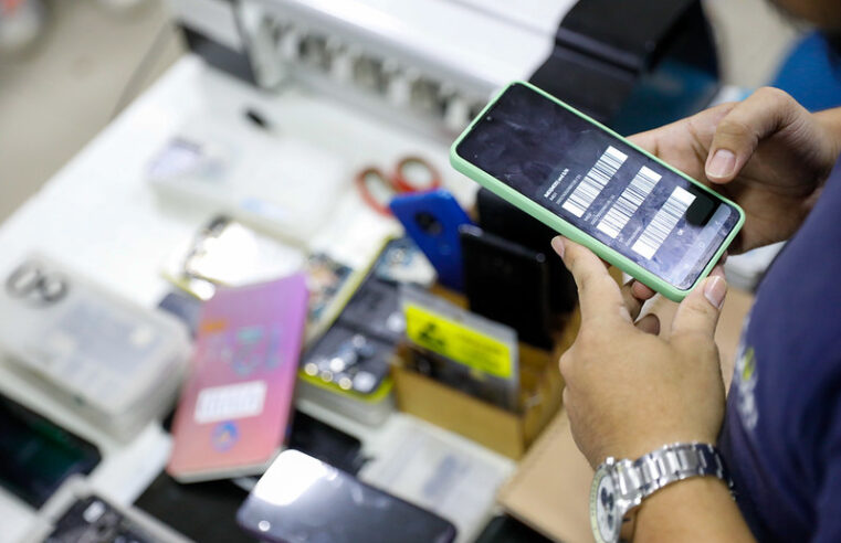 Operação RecuperaFone: lojas de assistência técnica de celulares são interditadas na zona Norte de Manaus