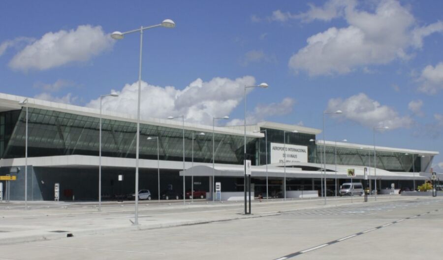 Mulher é presa com mais de quinze quilos de drogas no Aeroporto Internacional de Manaus