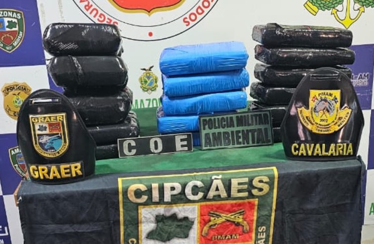 Base Arpão 1: Cadela de faro para narcóticos localiza mais de 30kg de entorpecentes avaliados em R$1,5 milhão