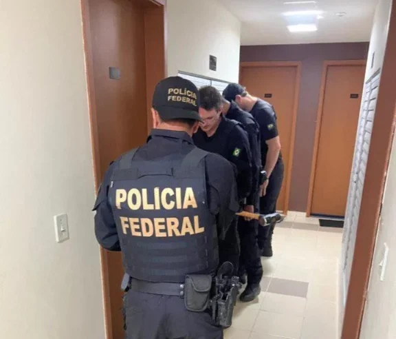 Operação da PF tem como alvos funcionários de aeroporto de Manaus 