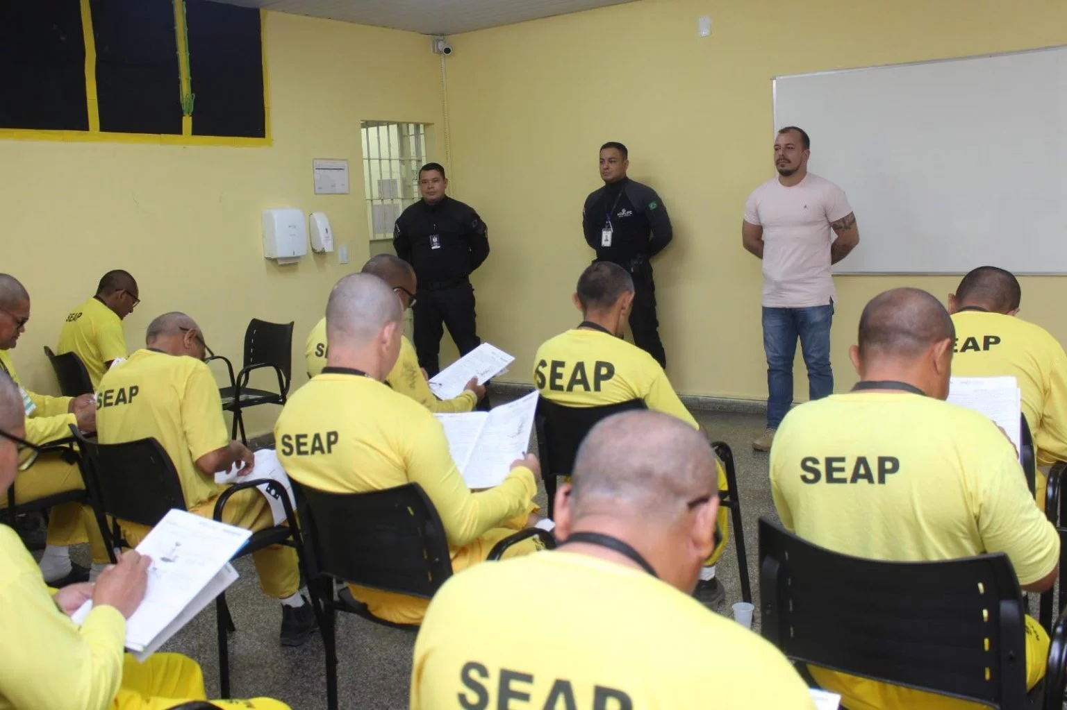 No Amazonas mais de 1.700 internos do Sistema Penitenciário realizarão as provas do Encceja 2024