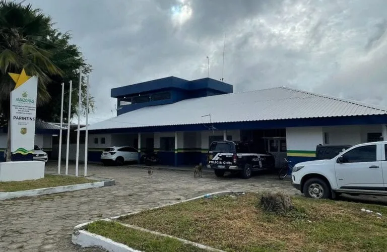 Pai suspeito de est*prar a própria filha desde os 6 anos é preso no AM; mãe sabia de tudo e não fez nada