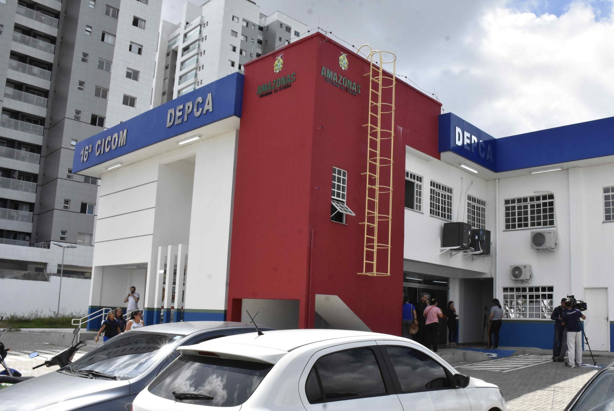 Idoso é preso ao ser flagrado estuprando a neta de 13 anos em Manaus