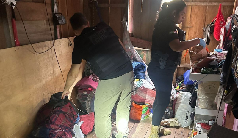 VÍDEO: mulher é presa por exploraração sexual da enteada, de 14 anos, em Manaus