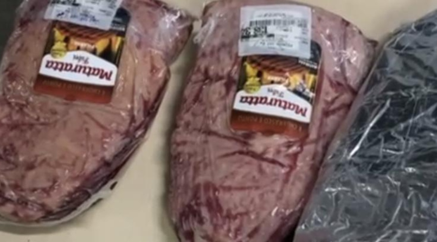 Mulher é presa ao tentar furtar picanha em supermercado de Manaus