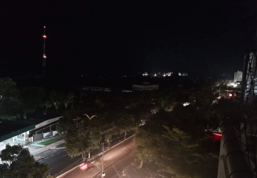 Manaus sofre segundo apagão em menos de um mês; cidades da região metropolitana também foram afetadas