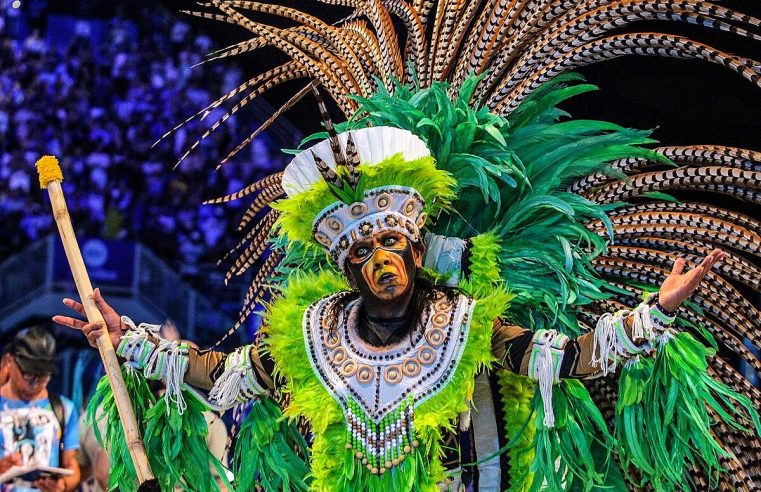 Veja vídeo: Pajé do Caprichoso sugere substituir dançarinas por “meninas magras” em suposto aúdio vazado