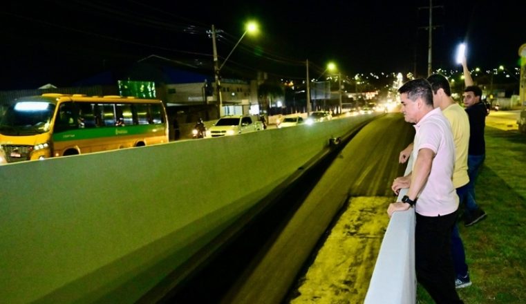 Viaduto Rei Pelé tem mais um trecho entregue à população na zona Leste de Manaus