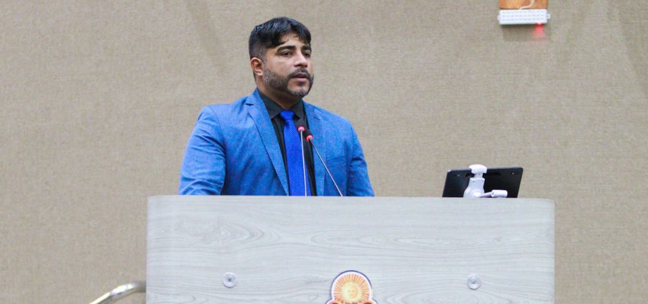 Aprovado requerimento do vereador Dione Carvalho para suspender alvarás de 10 adegas na zona leste de Manaus