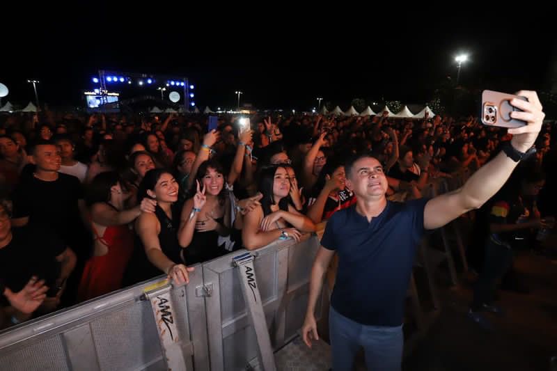 Prefeito celebra mais de meio milhão de pessoas no #SouManaus e anuncia ocupação de prédio histórico no Centro
