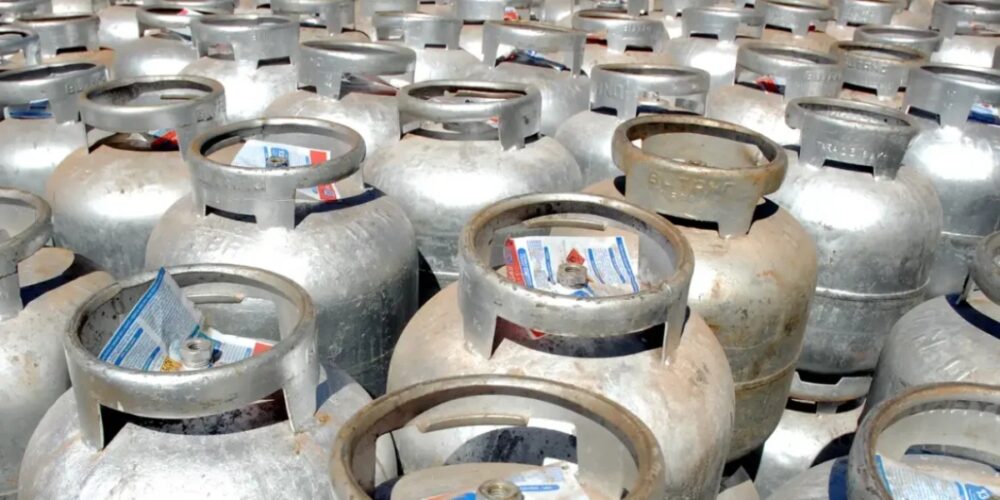 Gás do Povo vai beneficiar mais de 546 mil famílias no Amazonas; veja quem tem direito